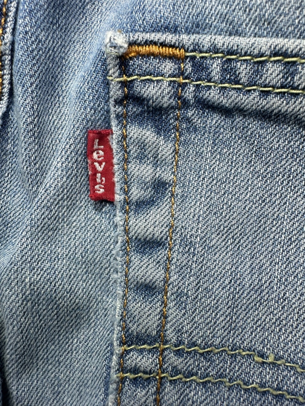 2010 Classic Men's 505 Straight-Leg Levi Jeans light wash distressed. 33” #y2k - Picture 4 of 11